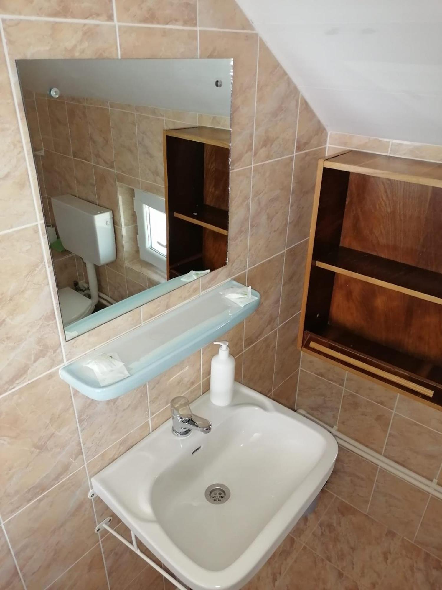 Bcm Family House Hotel Două Mai Buitenkant foto
