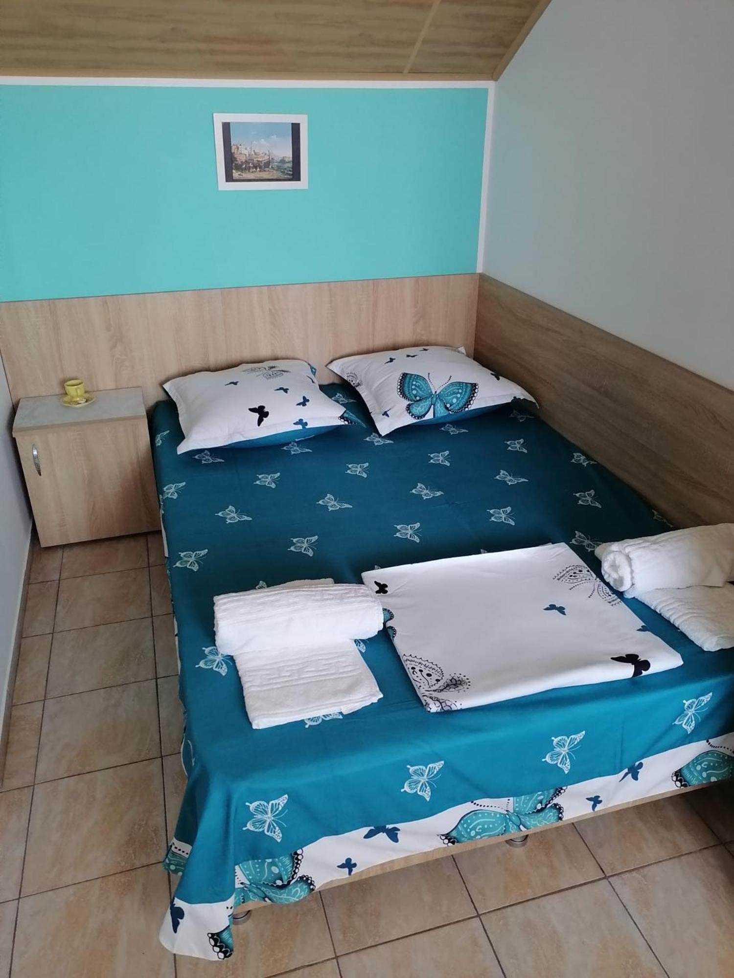 Bcm Family House Hotel Două Mai Buitenkant foto